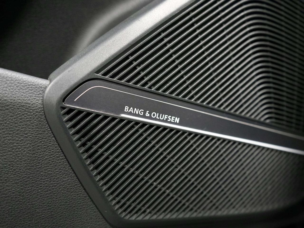 2021 Audi SQ5 Technik|SPORTBACK|HUD|360|B&O|PANO|CARBON INT| Photo