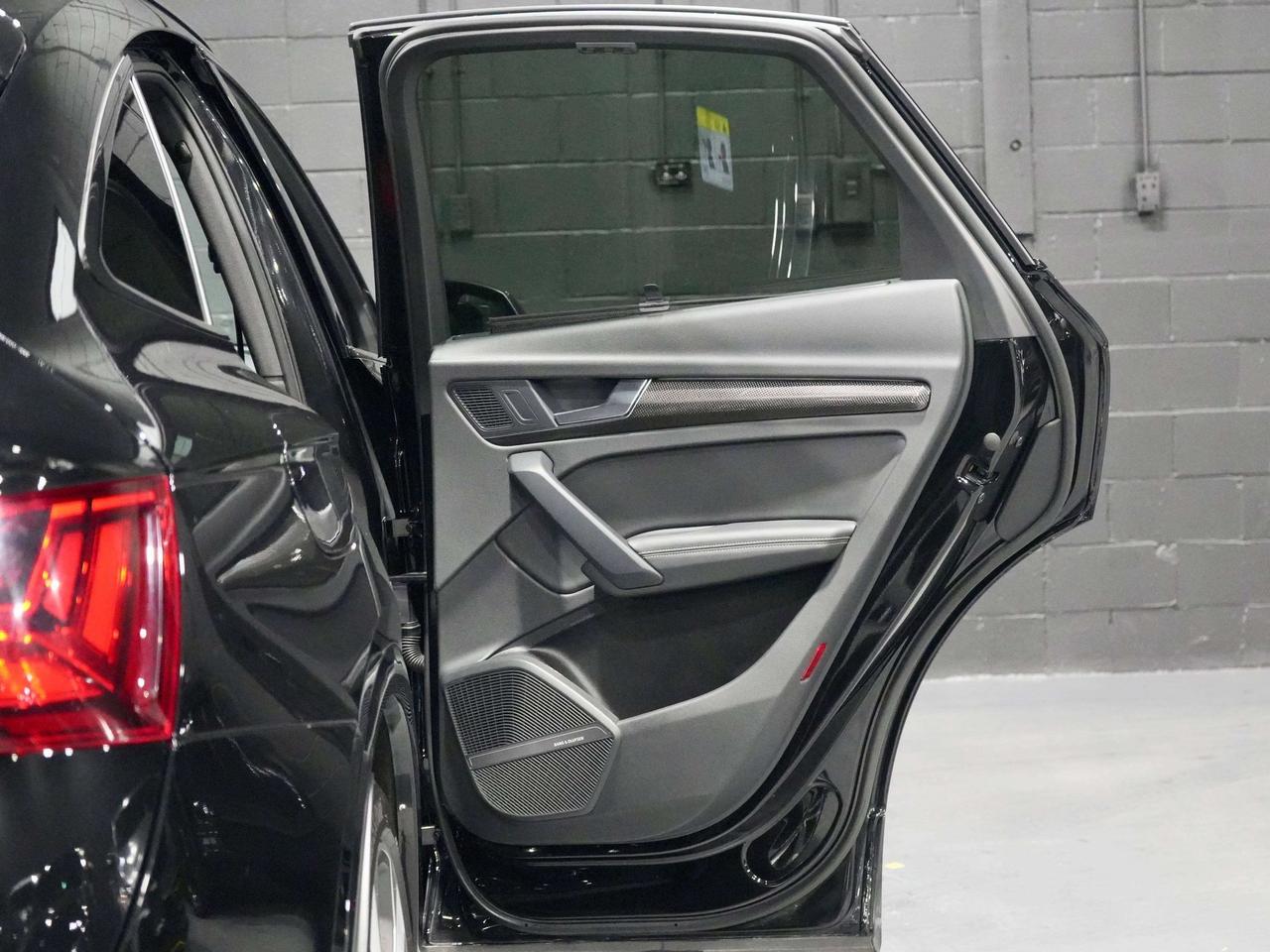2021 Audi SQ5 Technik|SPORTBACK|HUD|360|B&O|PANO|CARBON INT| Photo