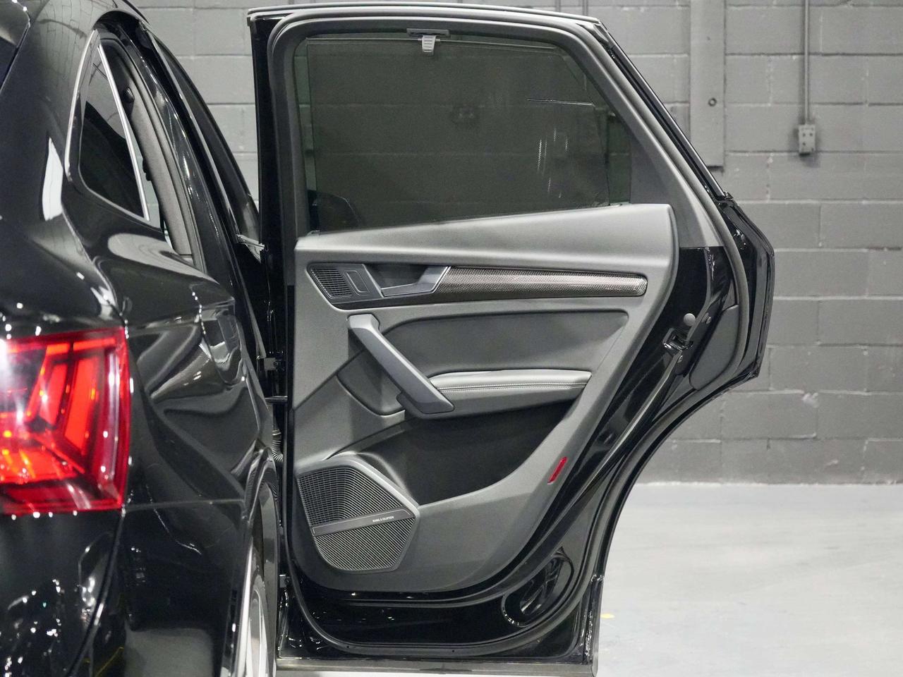 2021 Audi SQ5 Technik|SPORTBACK|HUD|360|B&O|PANO|CARBON INT| Photo