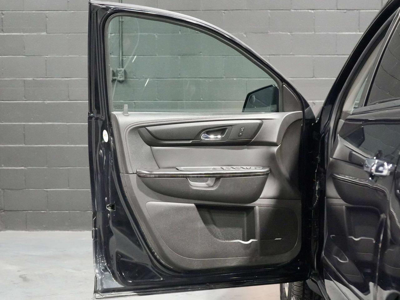2014 GMC Acadia SLT1| 7 PASS| BOSE | SUNROOF Photo
