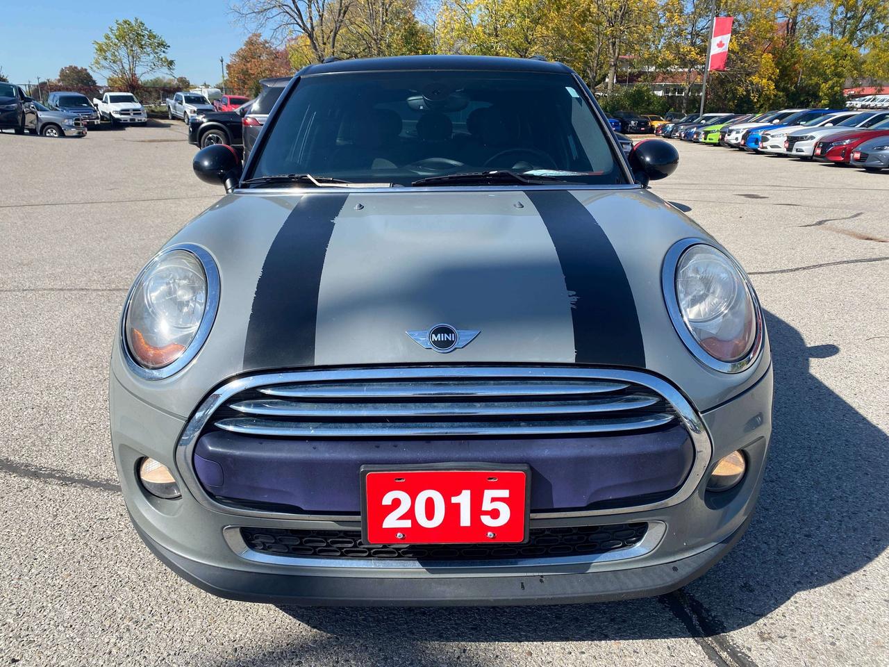 2015 MINI 5 Door CLEAN CARFAX, MANUAL TRANS, SUNROOF, HEATED SEATS! Photo
