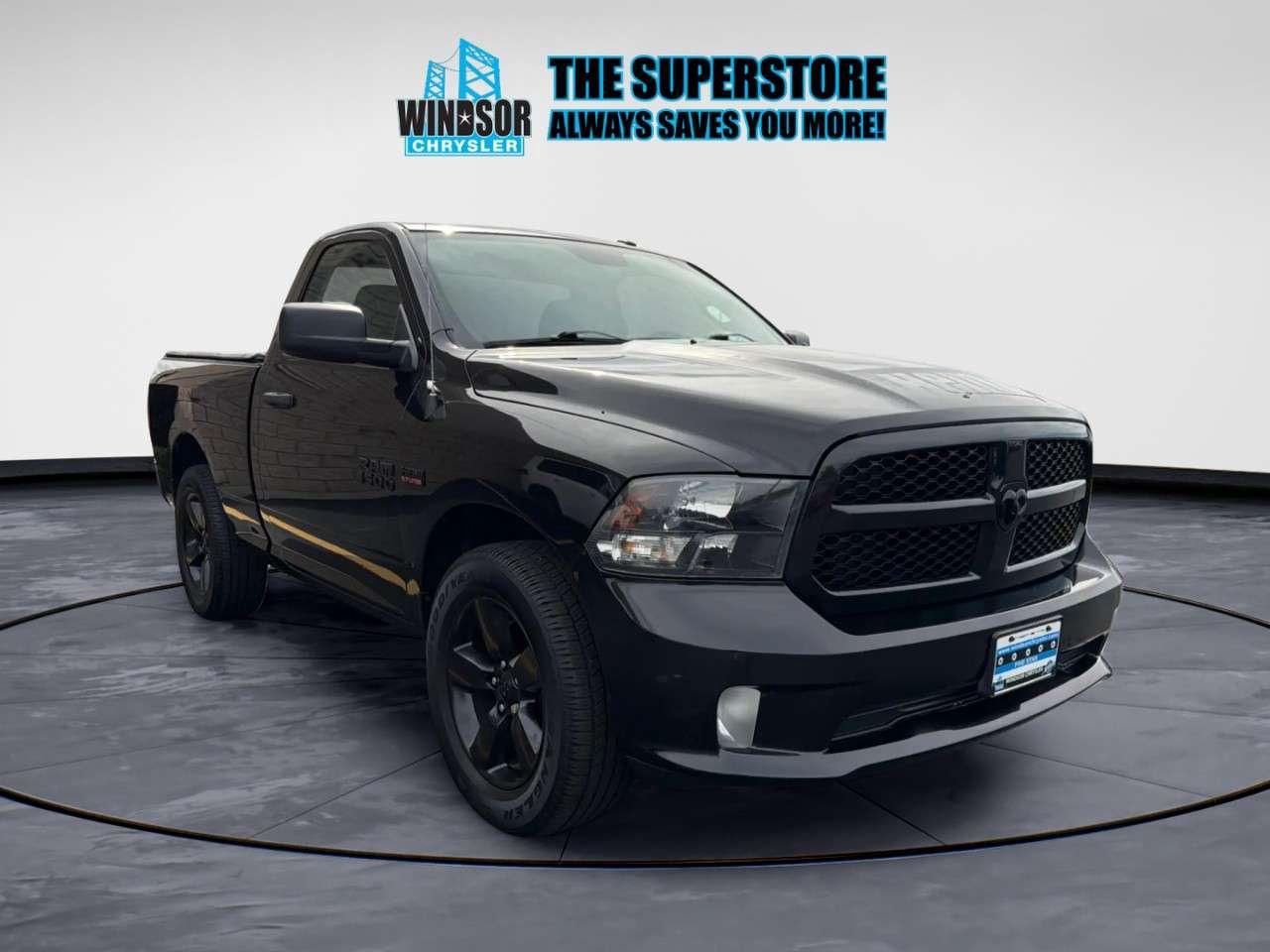 2016 RAM 1500 2WD Regular Cab 6.4 Ft Box Express Photo
