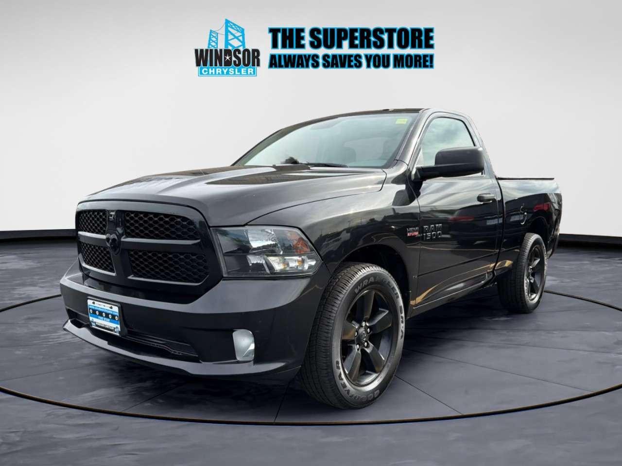 2016 RAM 1500 2WD Regular Cab 6.4 Ft Box Express Photo