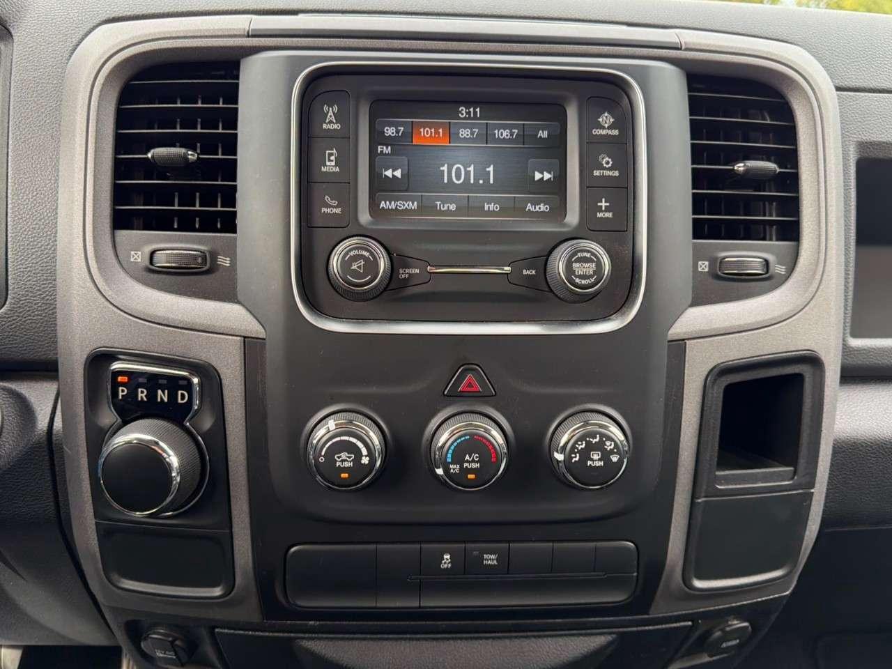 2016 RAM 1500 2WD Regular Cab 6.4 Ft Box Express Photo