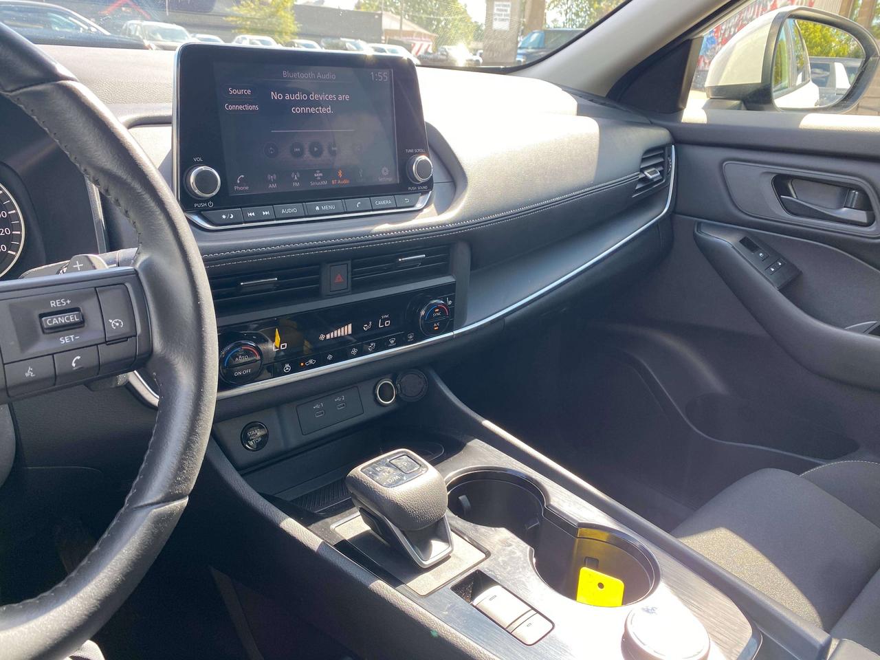 2024 Nissan Rogue S, CLEAN CARFAX, REMOTE START, BACK UP CAMERA! - Photo #14