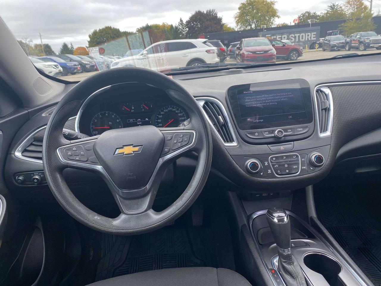 2019 Chevrolet Malibu LT, CLEAN CARFAX, HEATED SEATS, REMOTE START! Photo