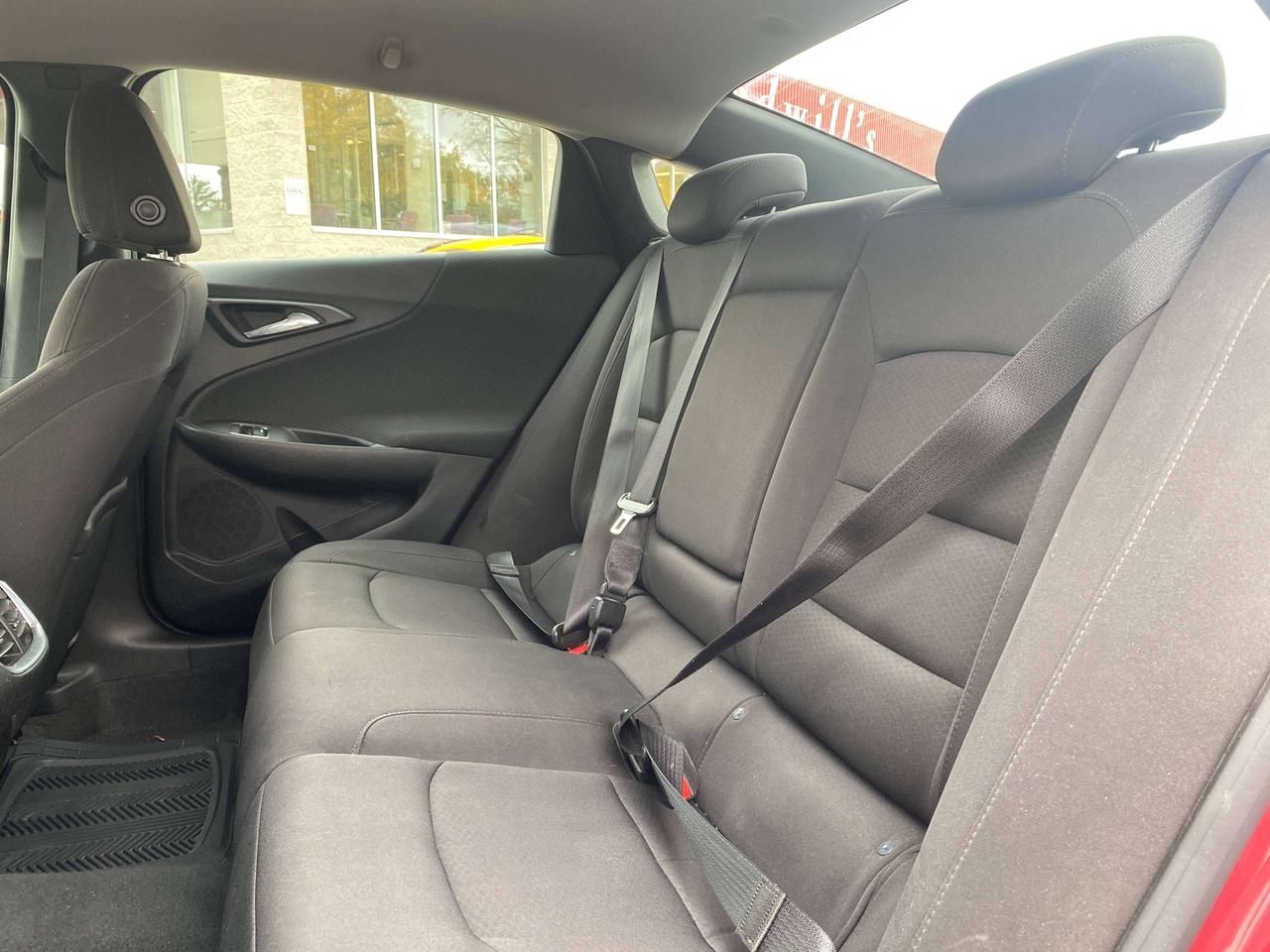 2019 Chevrolet Malibu LT, CLEAN CARFAX, HEATED SEATS, REMOTE START! Photo