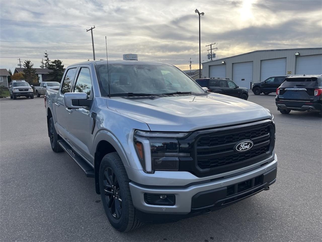 2026 Ford F-150 Lariat  - Tow Package Photo5