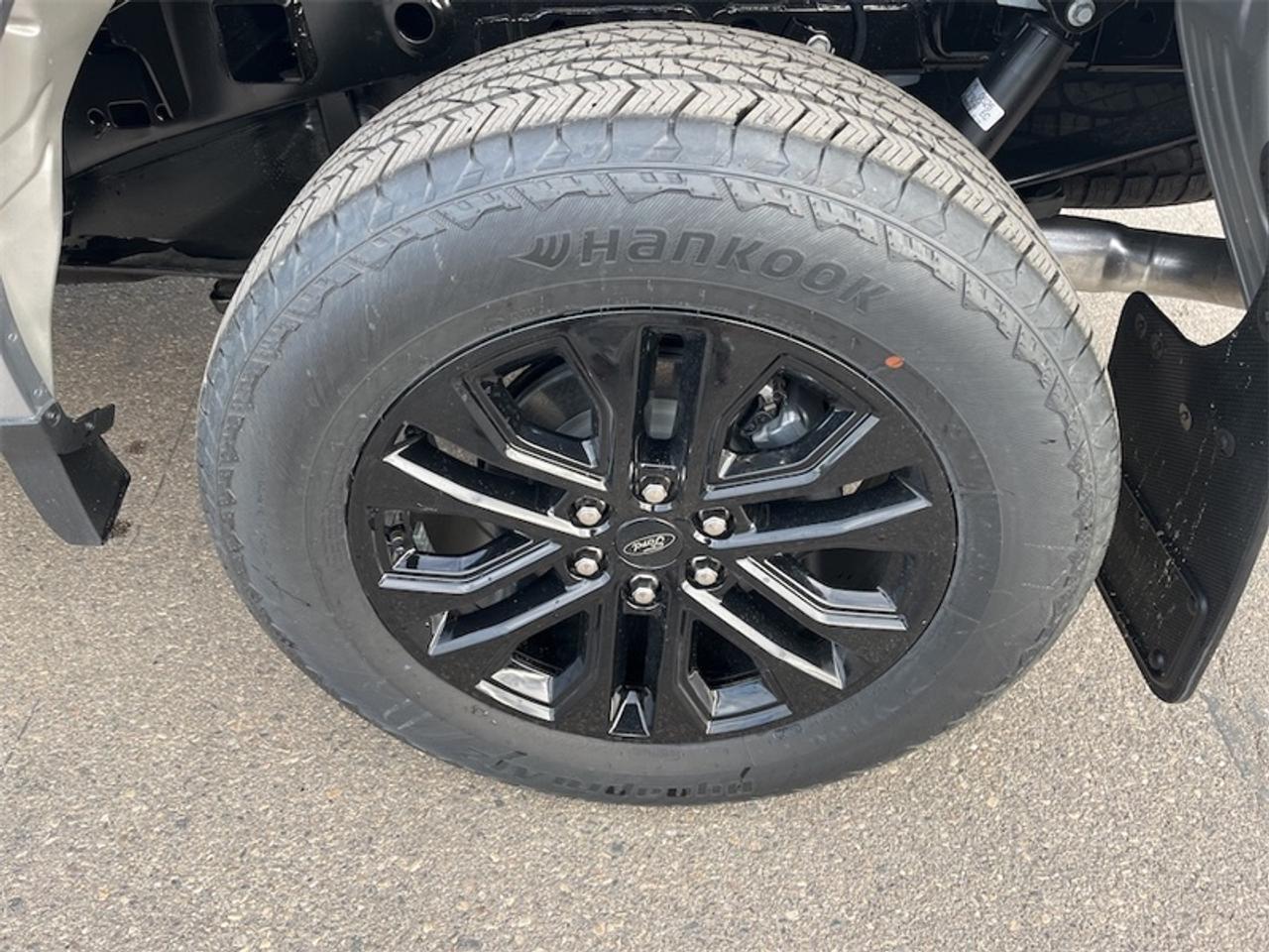 2026 Ford F-150 Lariat  - Tow Package Photo5