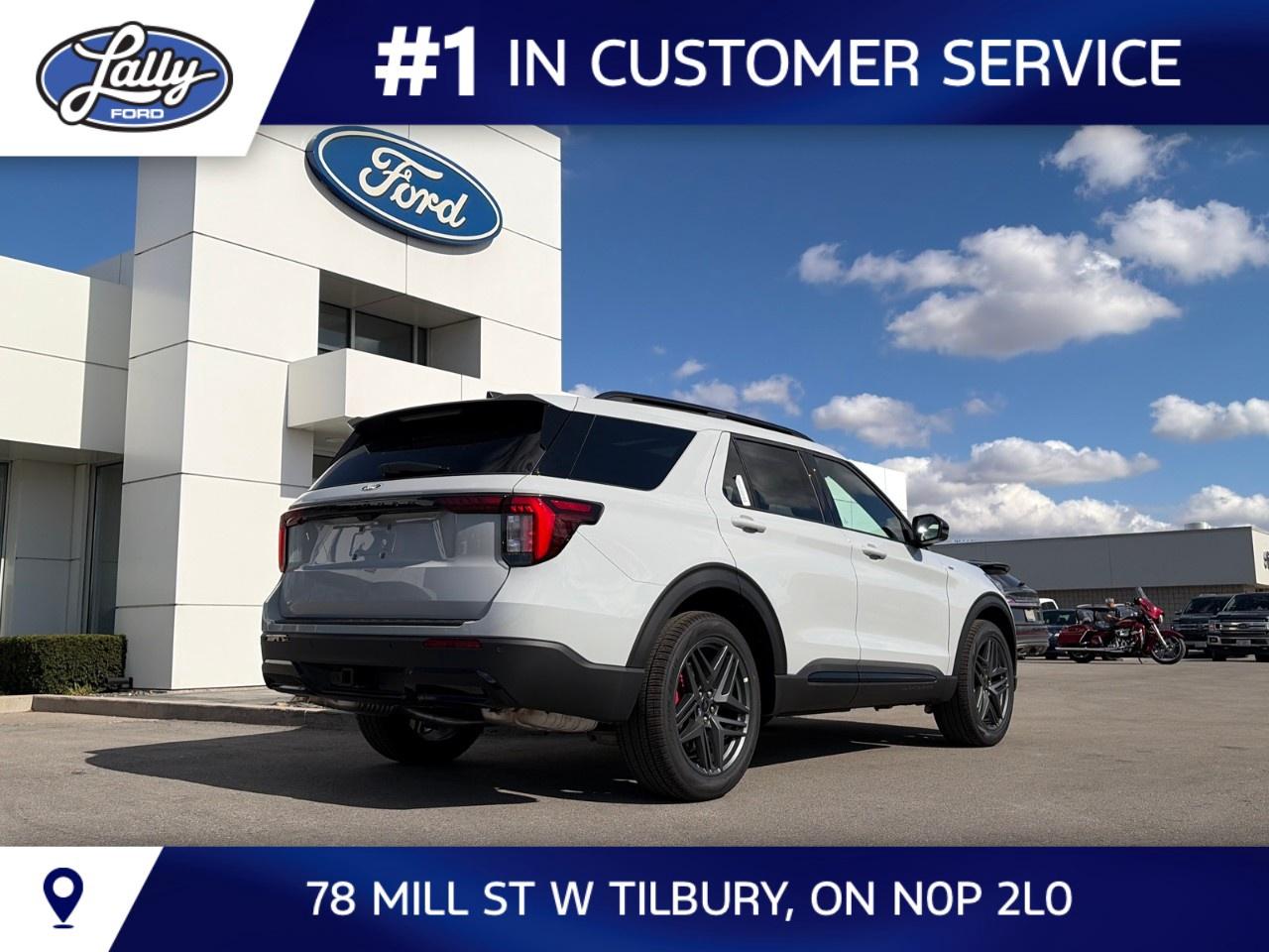 2027 Ford Explorer ST-Line 4WD Photo2