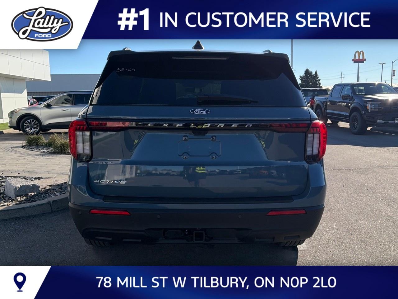 2027 Ford Explorer Active w/200A Pkg 4WD Photo