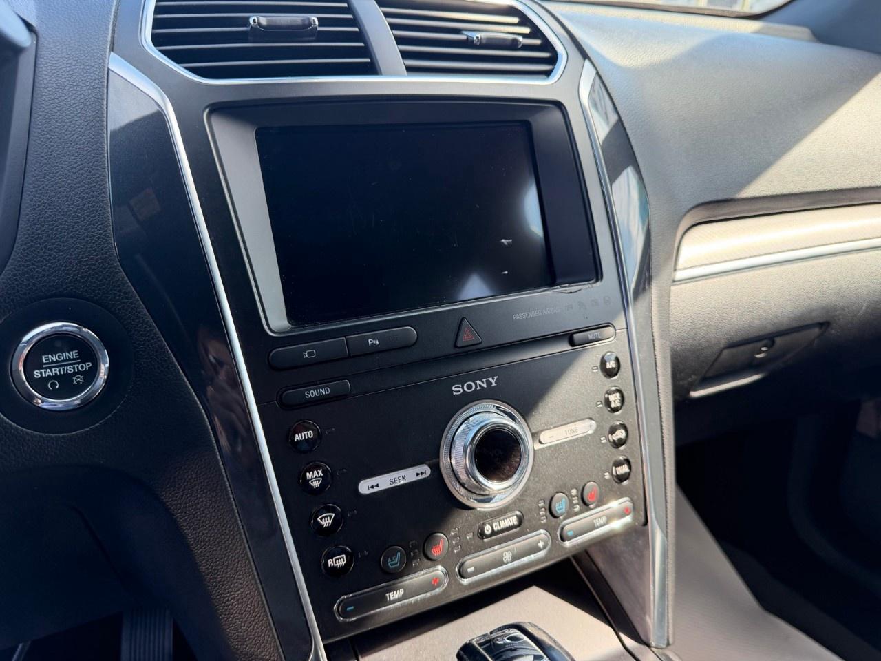 2019 Ford Explorer Sport 4WD Photo