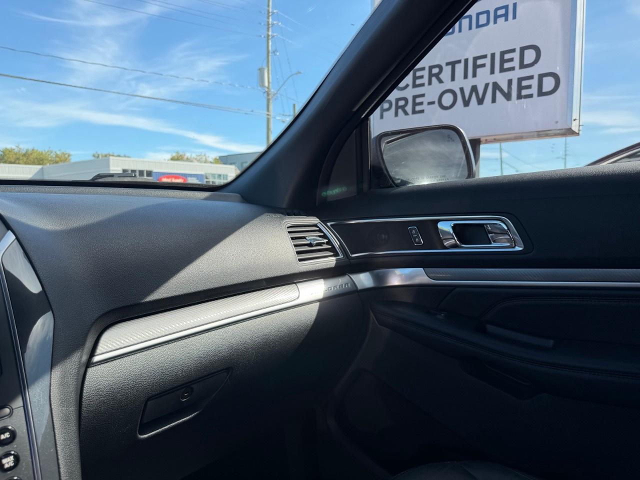 2019 Ford Explorer Sport 4WD Photo