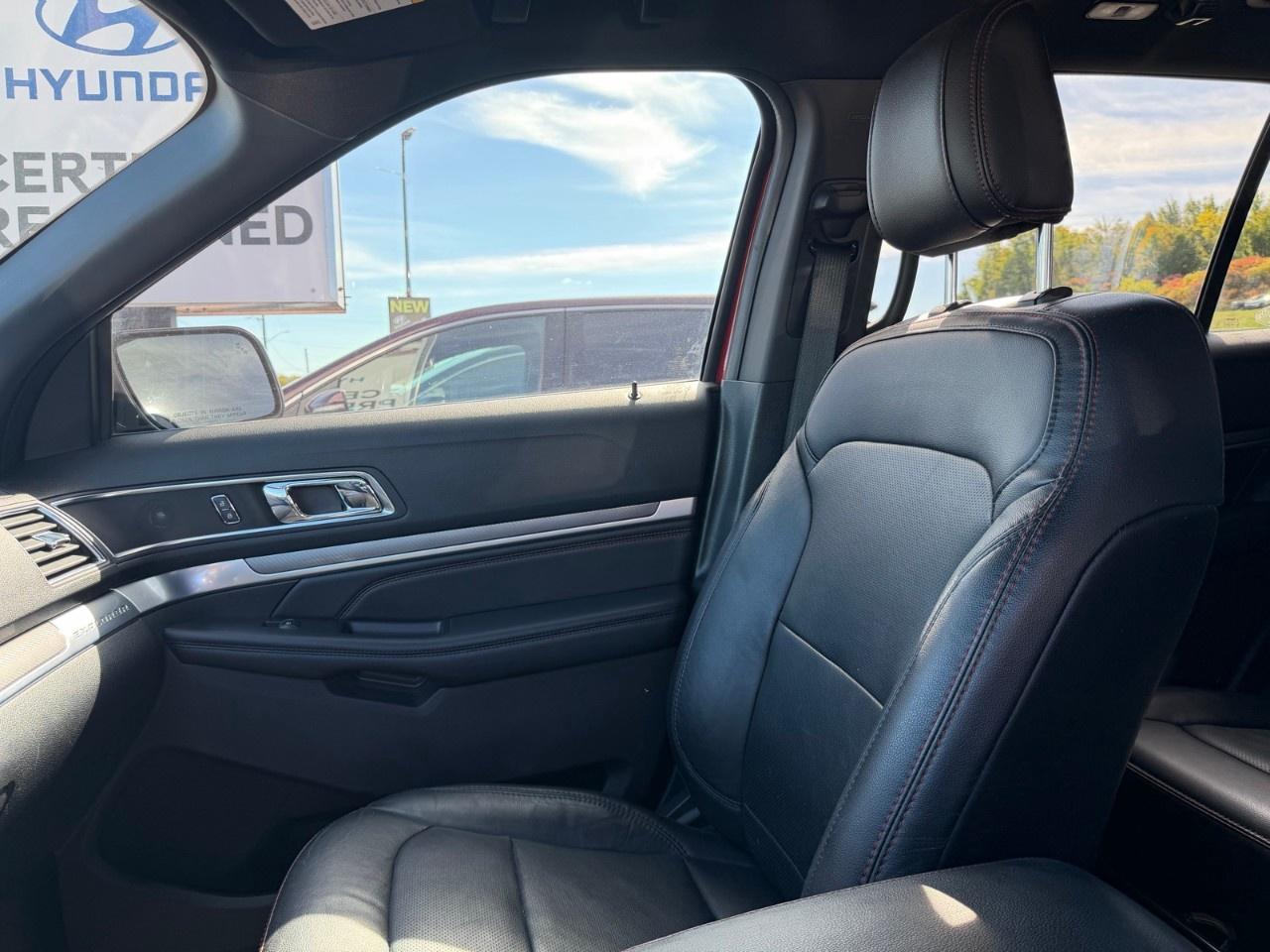2019 Ford Explorer Sport 4WD Photo