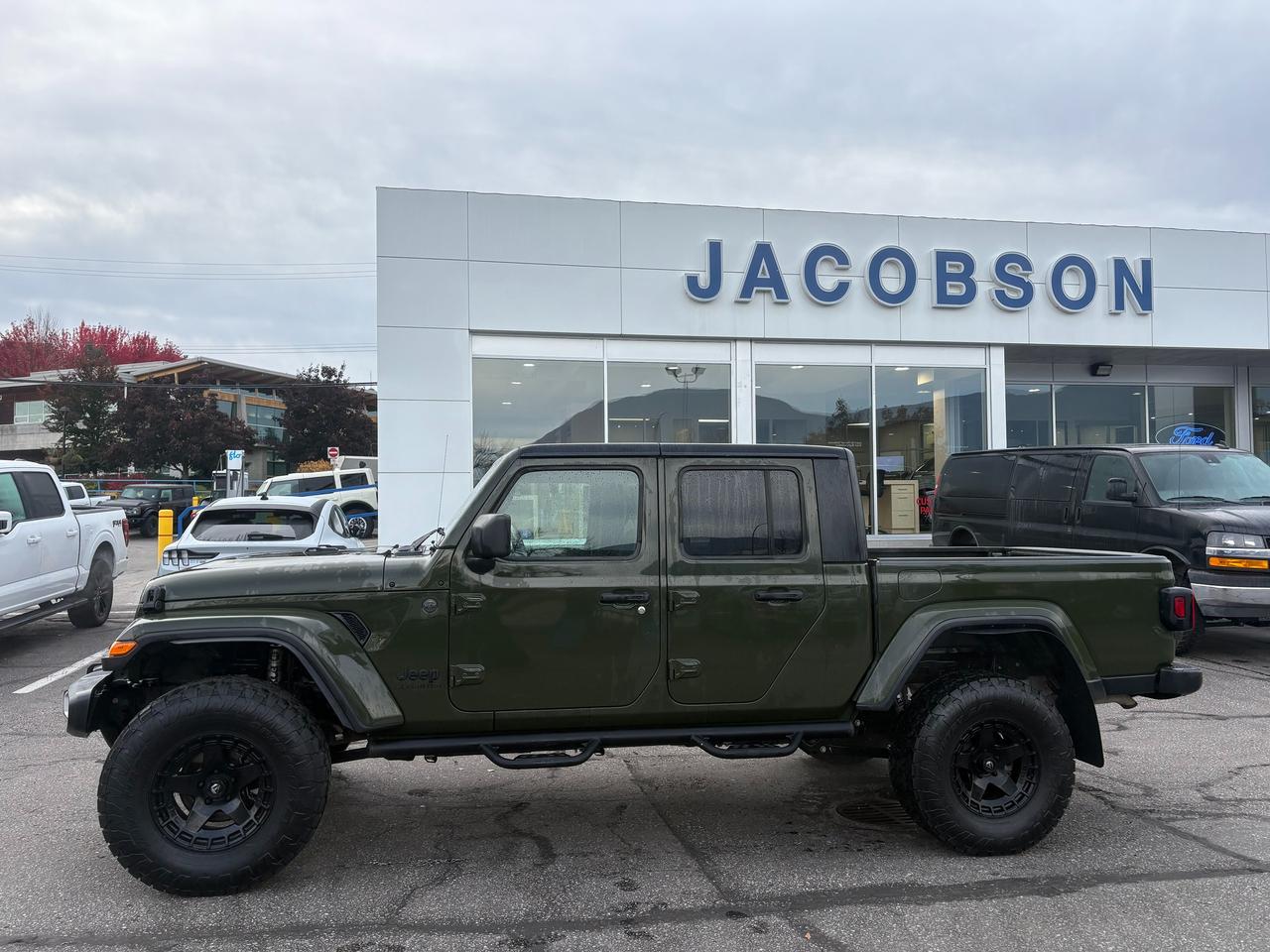 2022 Jeep Gladiator Sport S Photo1
