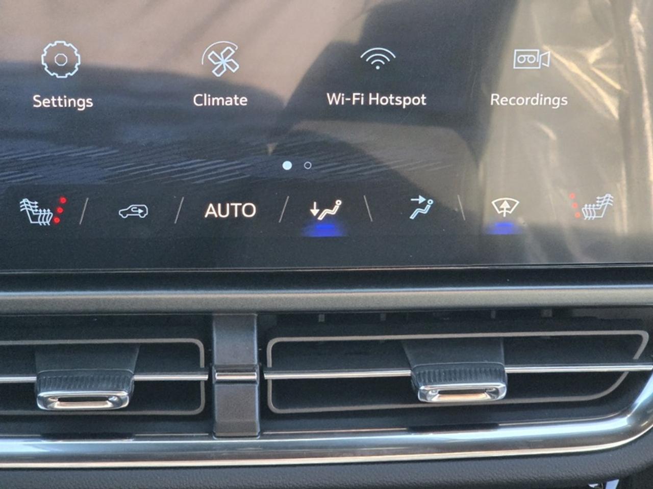 2027 Chevrolet Equinox EV LT1 w/PCY Photo