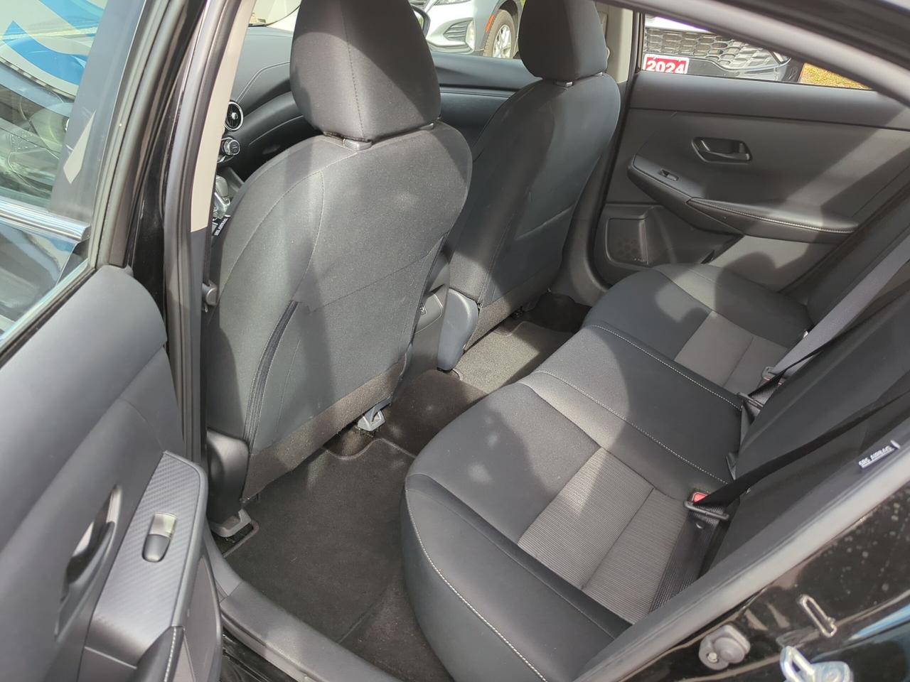 2024 Nissan Sentra SV Photo