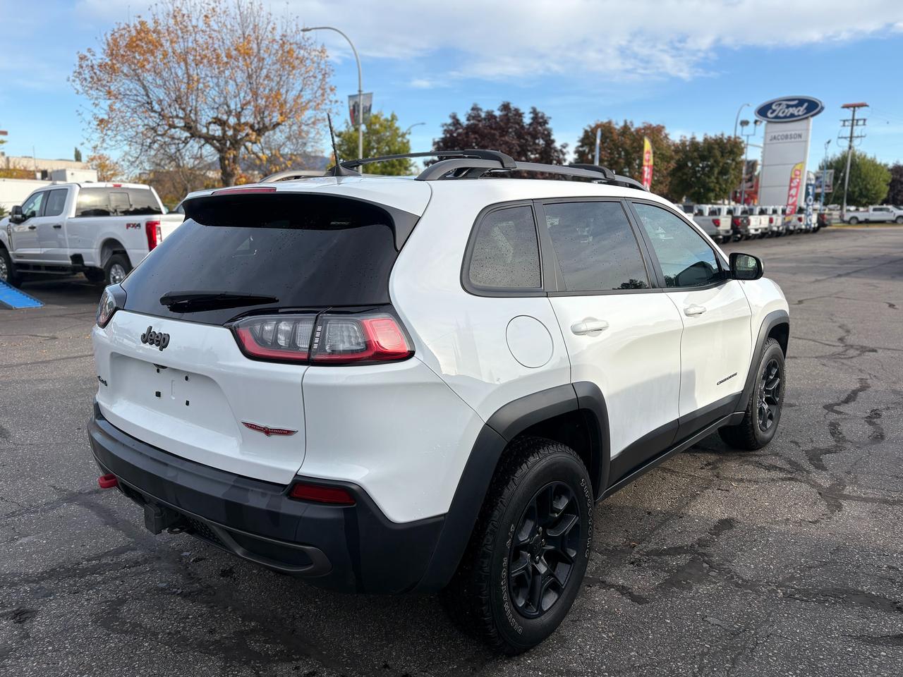 2020 Jeep Cherokee Trailhawk Photo4