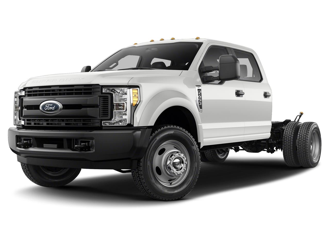 2019 Ford SUPER DUTY F-550 DRW XLT Photo1