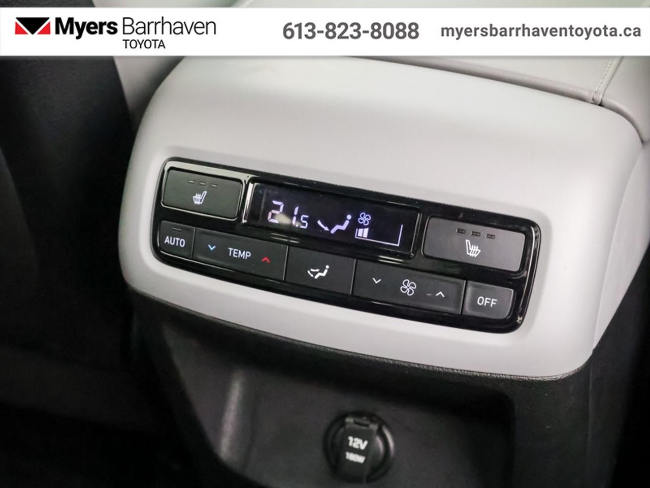 2024 Hyundai PALISADE Urban  - Cooled Seats -  Sunroof - $291 B/W Photo