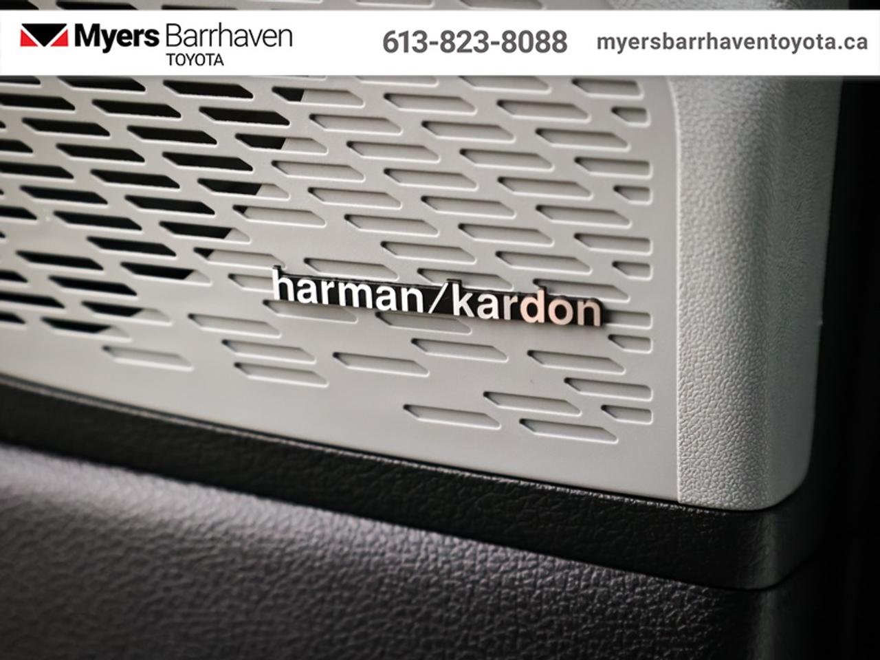 2024 Hyundai PALISADE Urban  - Cooled Seats -  Sunroof - $291 B/W Photo