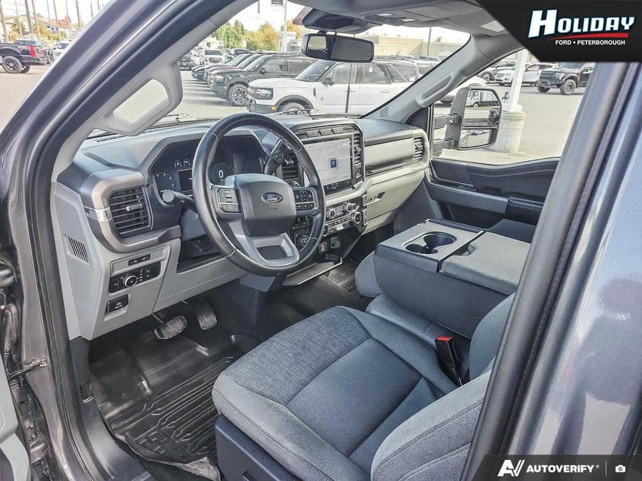 2024 Ford F-150 XLT Photo