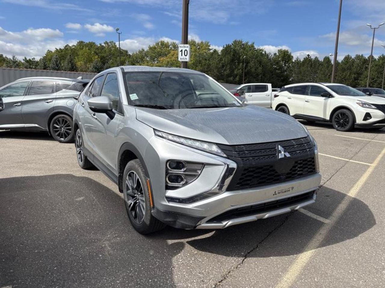 2024 Mitsubishi Eclipse Cross SE S-AWC | No Accidents | Heated Steering Photo3