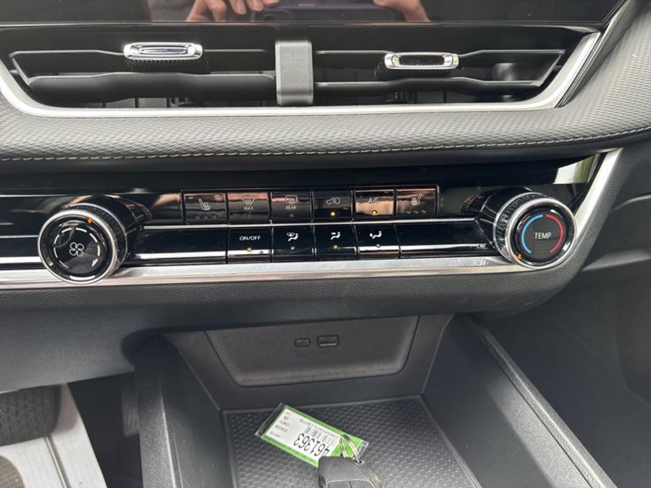 2026 Chevrolet Equinox LT AWD | No Accidents | Pano. Sunroof | Heated Steering Photo