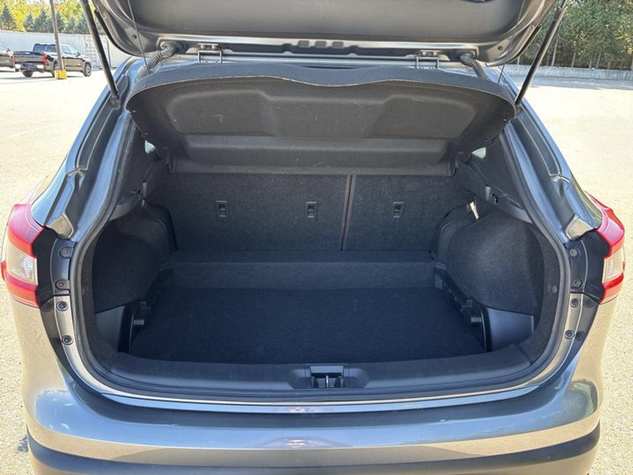 2021 Nissan Qashqai S AWD | No accidents Photo