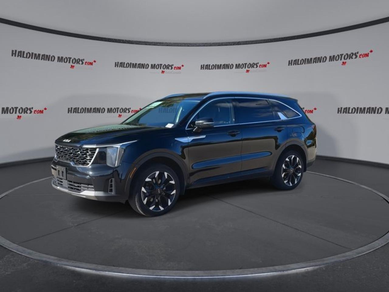 2025 Kia Sorento EX AWD | One Owner | No Accidents | Leather Seats Photo3
