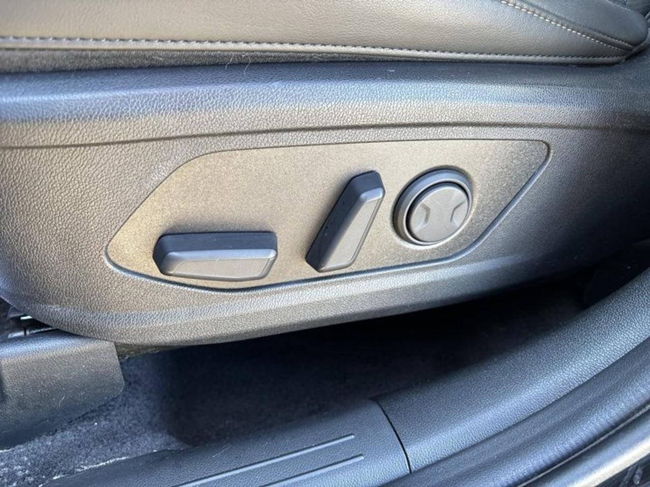 2025 Kia Sorento EX AWD | One Owner | No Accidents | Leather Seats Photo