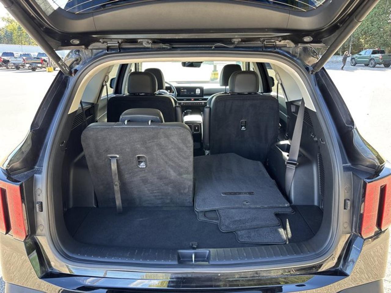 2025 Kia Sorento EX AWD | One Owner | No Accidents | Leather Seats Photo