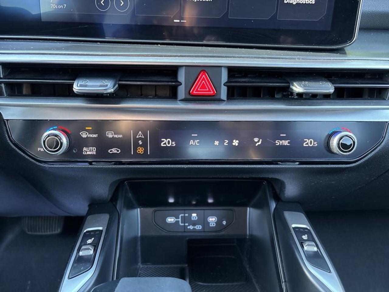2025 Kia Sorento EX AWD | One Owner | No Accidents | Leather Seats Photo