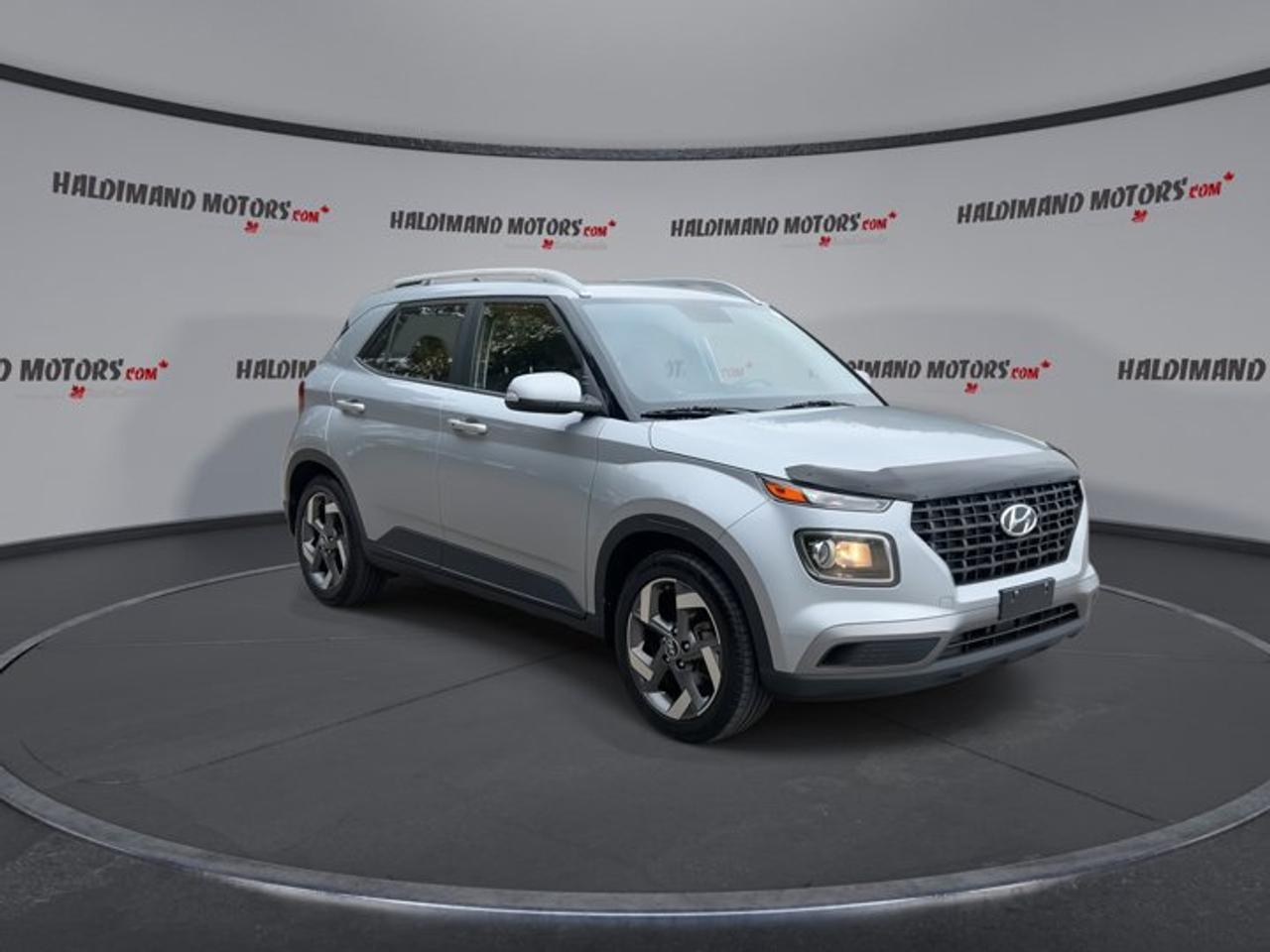 2020 Hyundai Venue Trend | No Accidents | Heated Steering Photo5