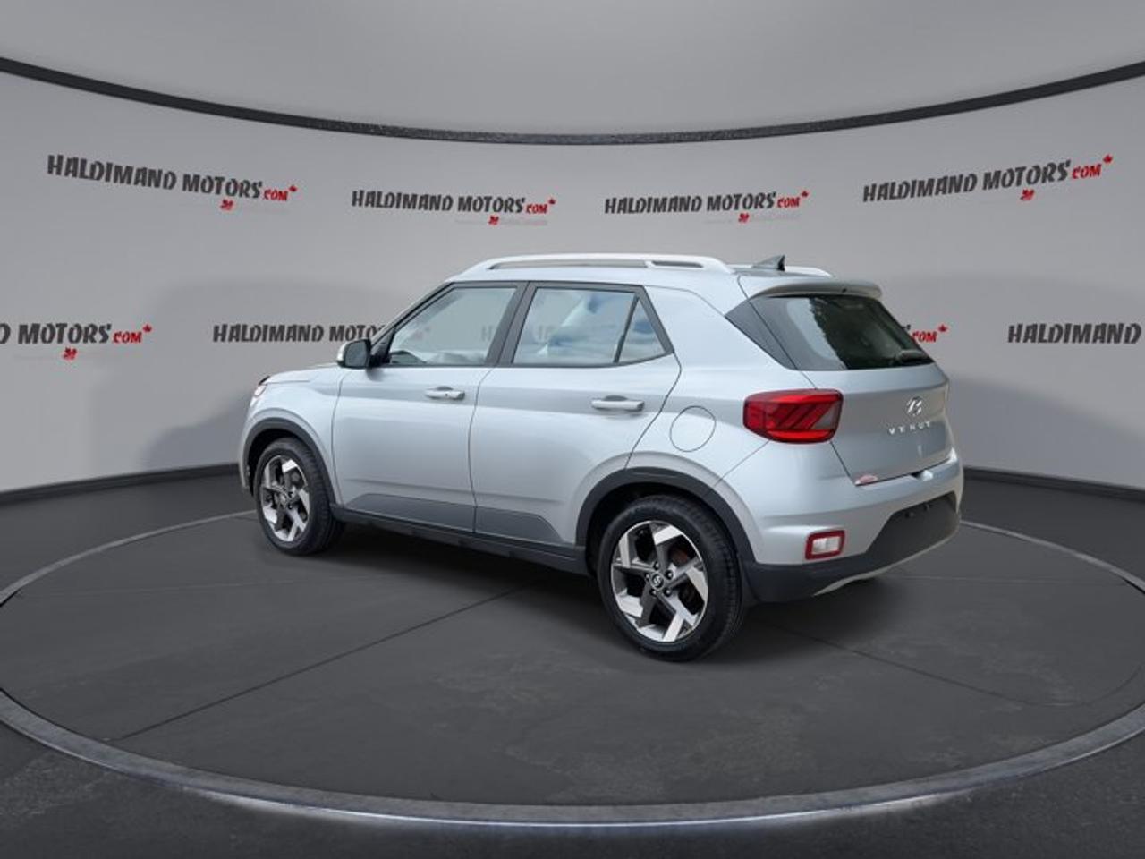 2020 Hyundai Venue Trend | No Accidents | Heated Steering Photo
