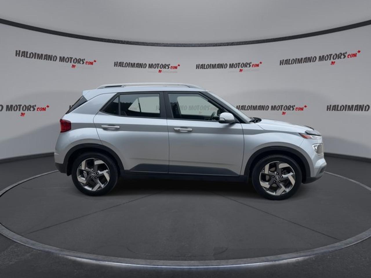 2020 Hyundai Venue Trend | No Accidents | Heated Steering Photo