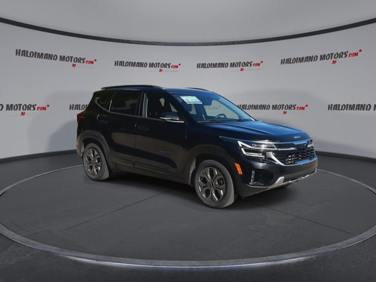 2025 Kia Seltos EX AWD | No Accidents | Heated Steering | Leather Seats Photo5