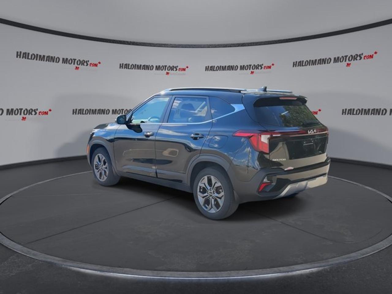 2025 Kia Seltos EX AWD | No Accidents | Heated Steering | Leather Seats Photo