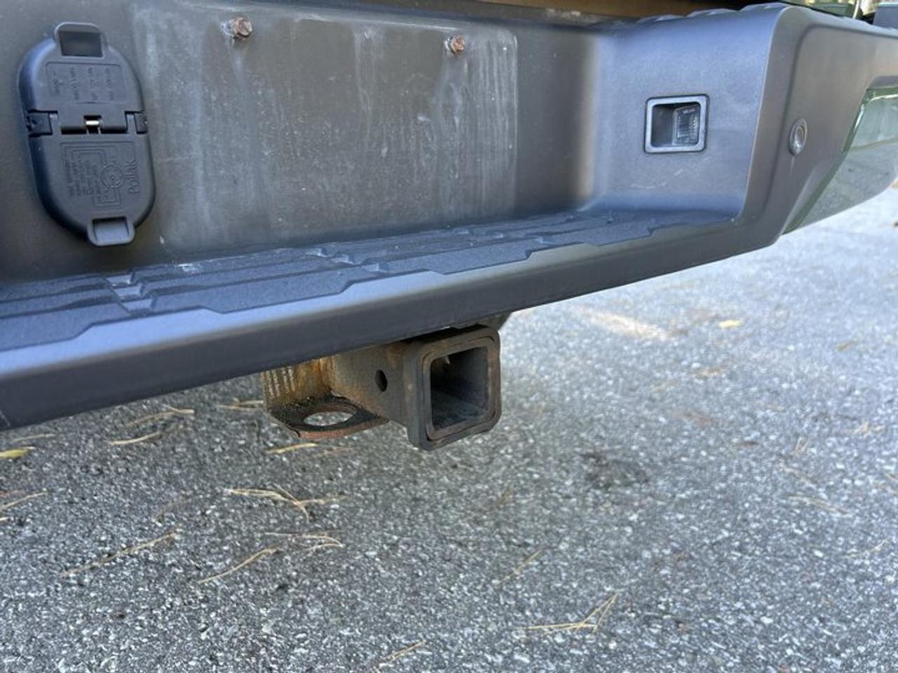 2022 Nissan Frontier PRO-4X Crew Cab 5' Bed 4x4 | One Owner | No Accidents Photo