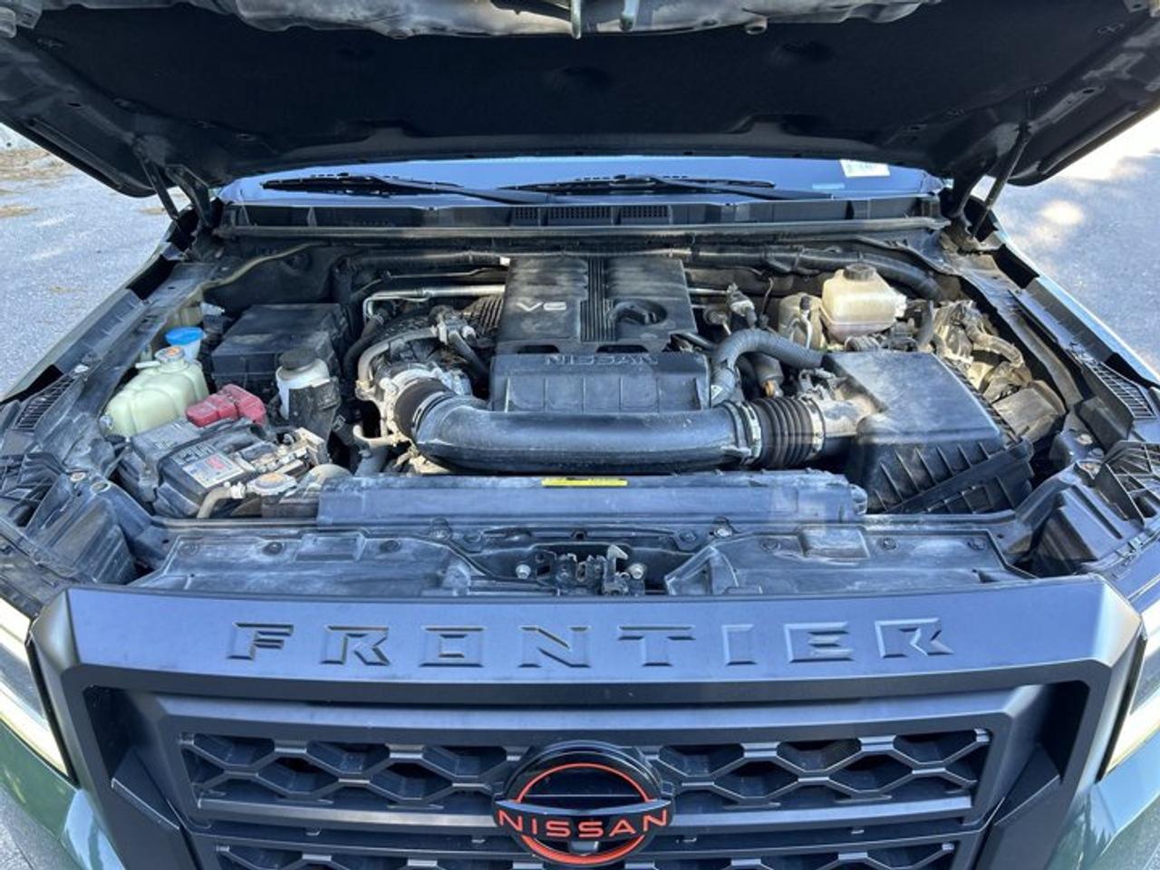 2022 Nissan Frontier PRO-4X Crew Cab 5' Bed 4x4 | One Owner | No Accidents Photo