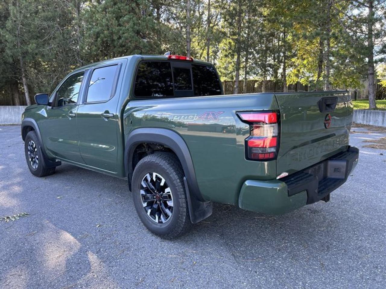 2022 Nissan Frontier PRO-4X Crew Cab 5' Bed 4x4 | One Owner | No Accidents Photo