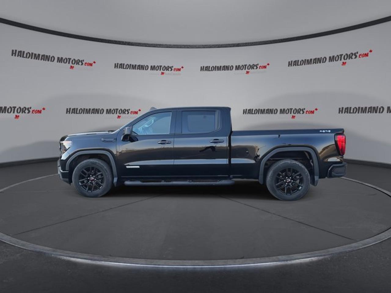 2023 GMC Sierra 1500 Elevation Crew Cab 6.5' Box 4WD | No Accidents Photo