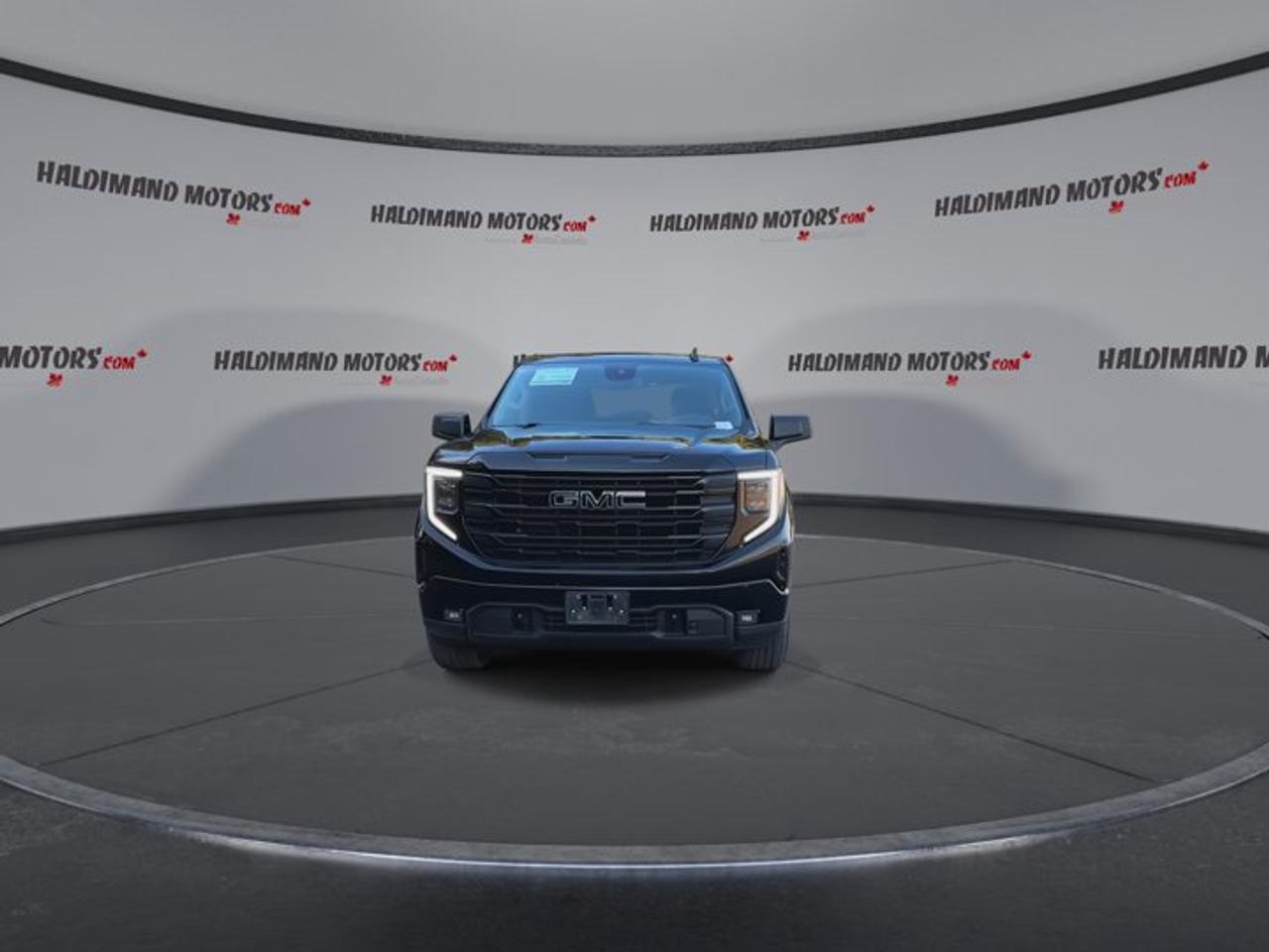 2023 GMC Sierra 1500 Elevation Crew Cab 6.5' Box 4WD | No Accidents Photo2
