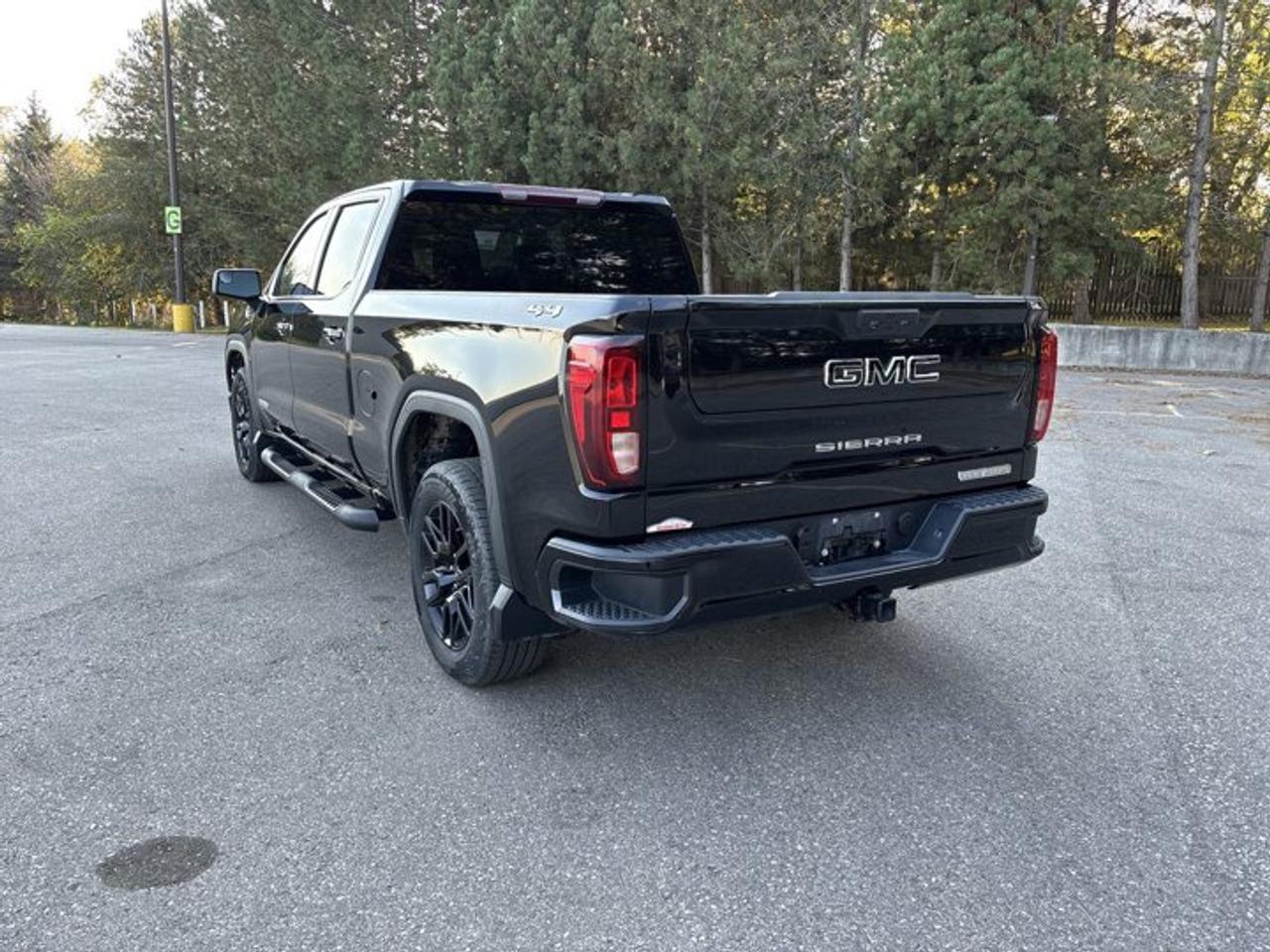 2023 GMC Sierra 1500 Elevation Crew Cab 6.5' Box 4WD | No Accidents Photo