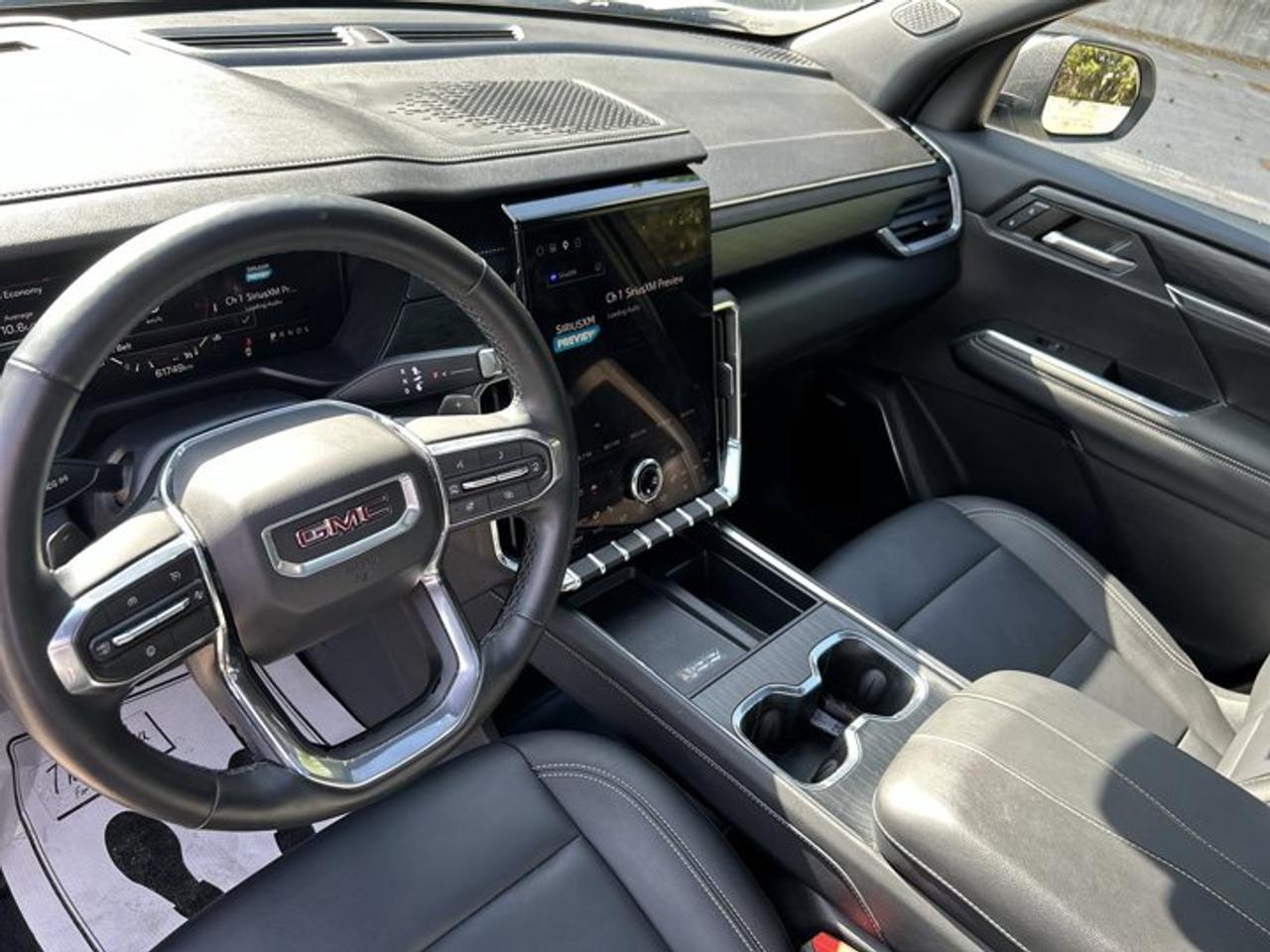 2024 GMC Acadia Elevation AWD | No Accidents | Pano. Sunroof Photo
