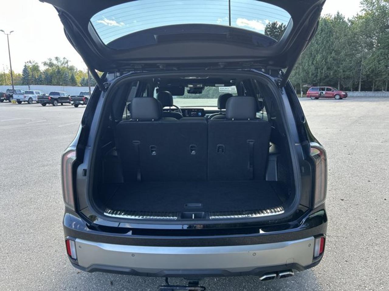 2023 Kia Telluride X-Line AWD | No Accidents | Vent. Front Seats Photo