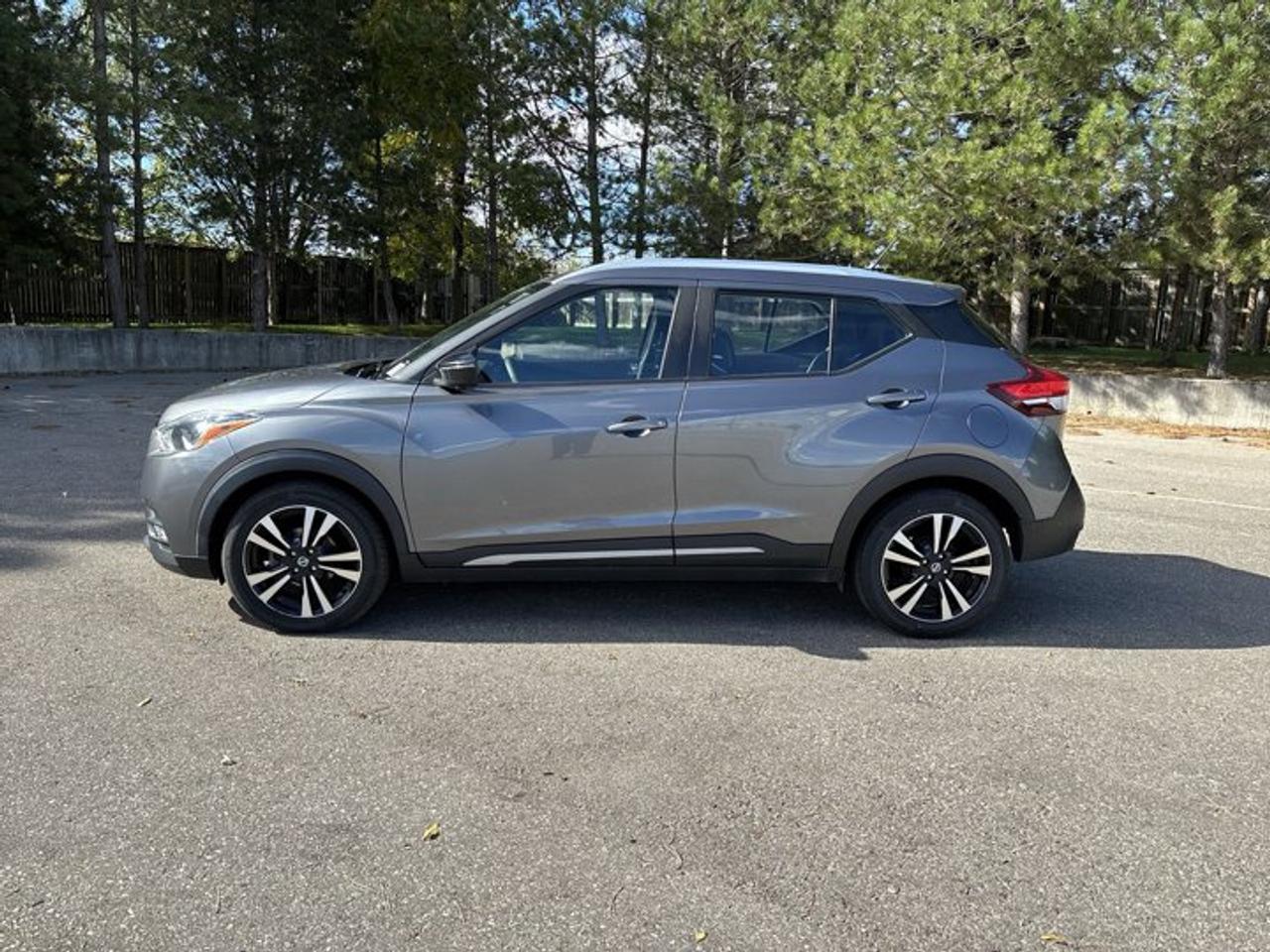 2019 Nissan Kicks SR FWD | No Accidents | Leather Seats Photo