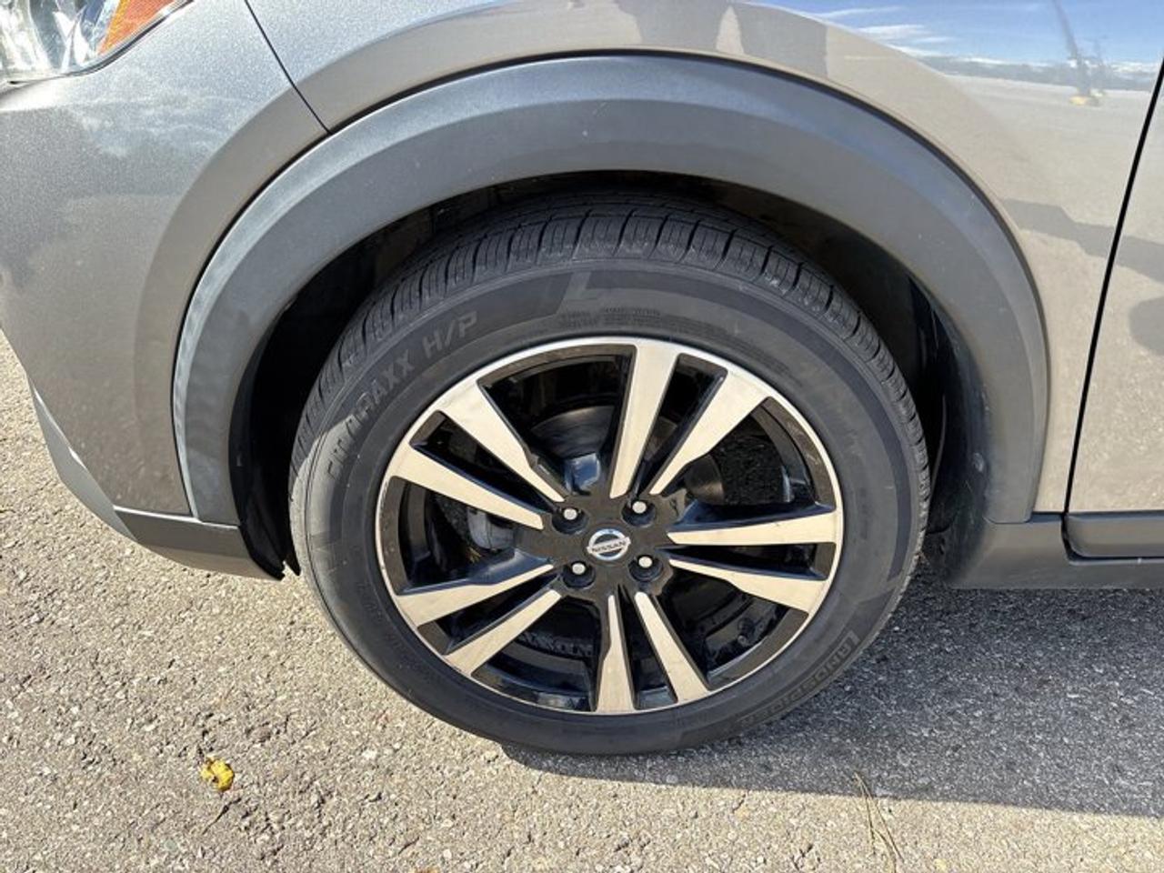 2019 Nissan Kicks SR FWD | No Accidents | Leather Seats Photo