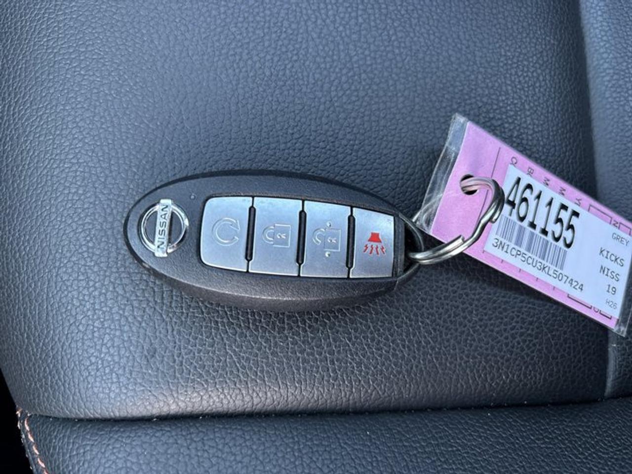 2019 Nissan Kicks SR FWD | No Accidents | Leather Seats Photo