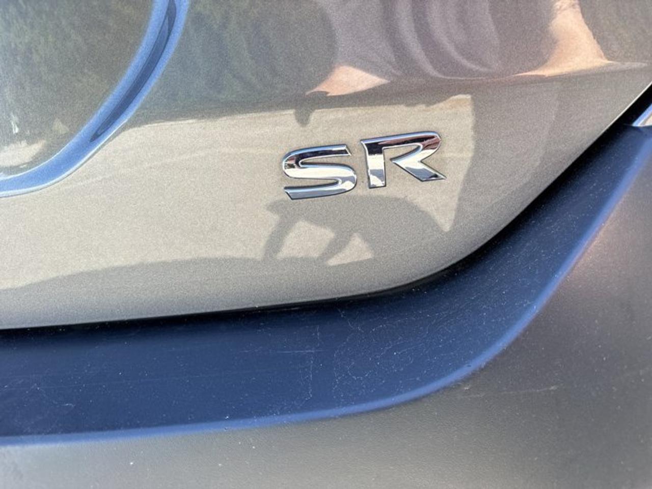 2019 Nissan Kicks SR FWD | No Accidents | Leather Seats Photo